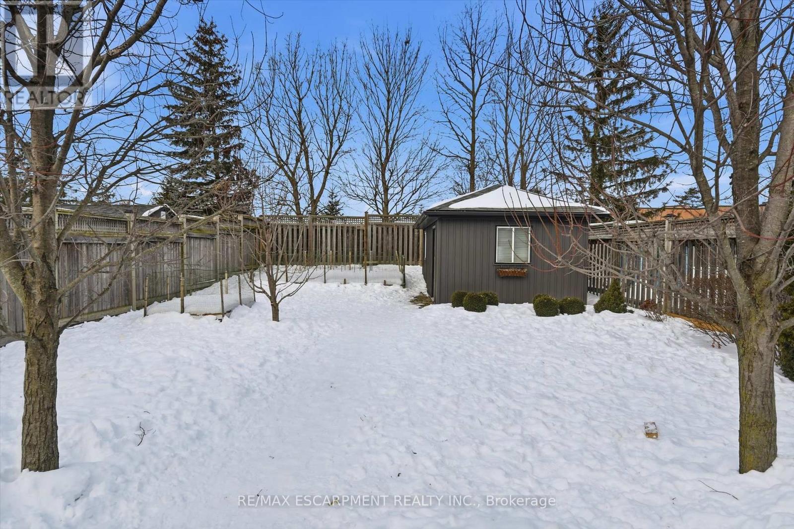 41 Tanglewood Drive, Hamilton, Ontario  L0R 1C0 - Photo 45 - X12780142