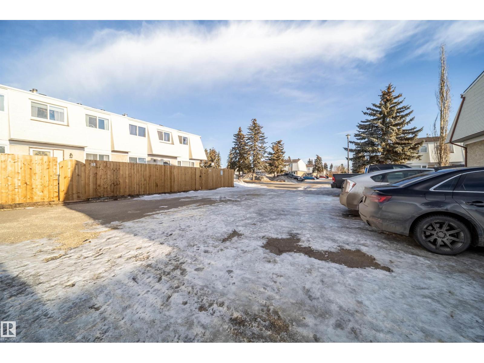 #15 650 Grandin Dr, Morinville, Alberta  T8R 1K4 - Photo 34 - E4473224