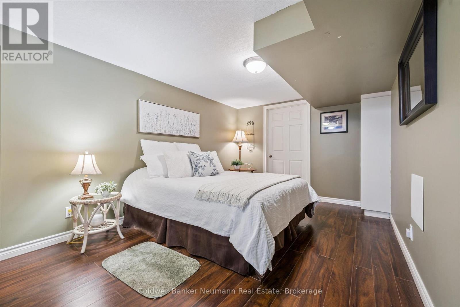 212 Waverley Drive, Guelph, Ontario  N1E 1H4 - Photo 22 - X12699052