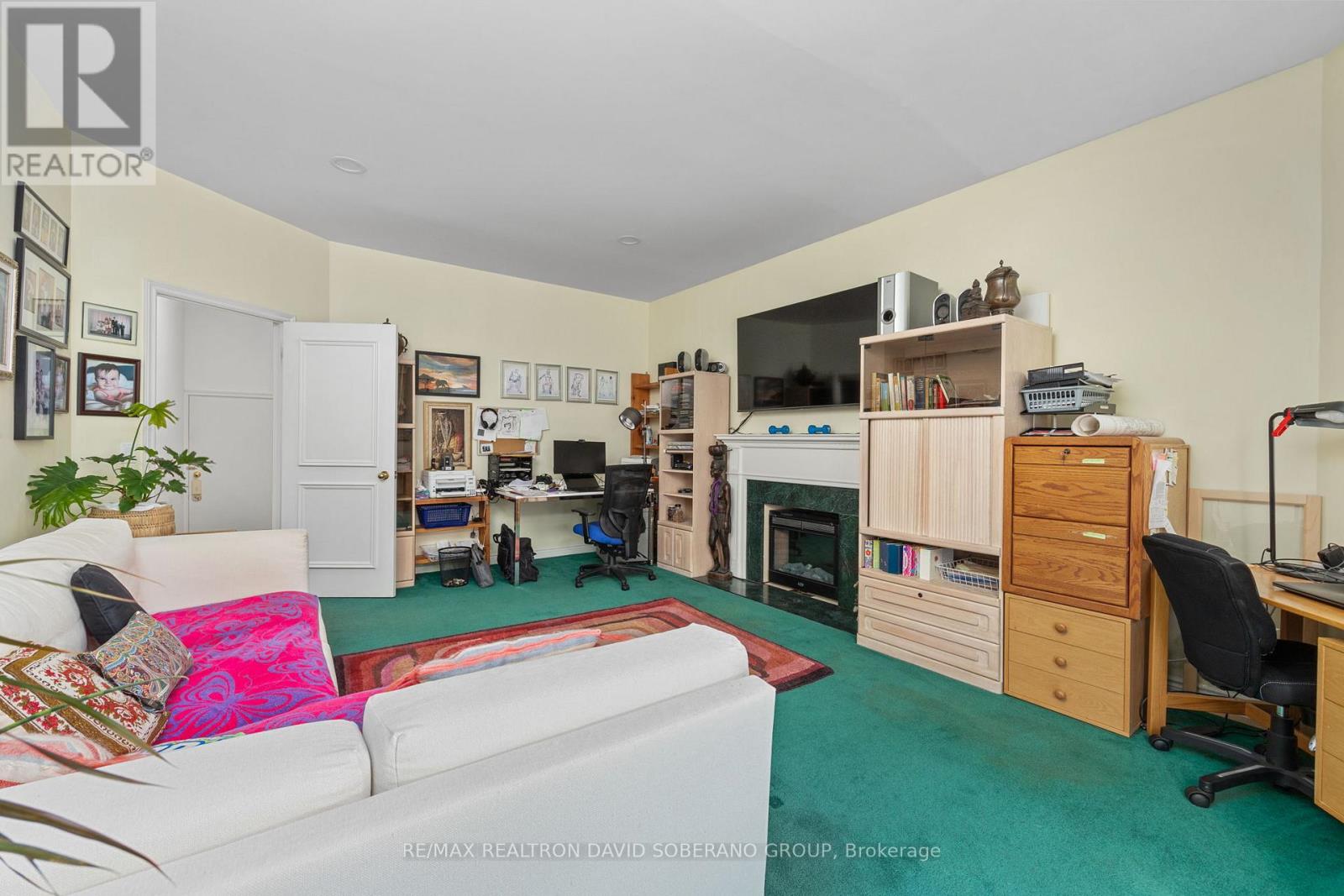 11 Thamesford Court, Toronto, Ontario  M3H 5Z9 - Photo 15 - C12782920