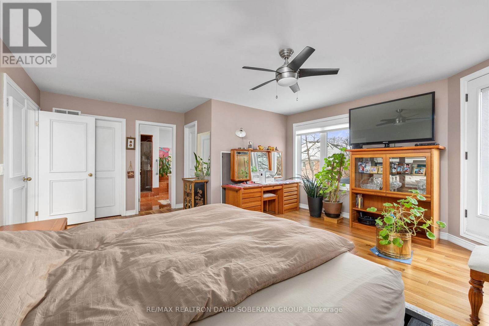 11 Thamesford Court, Toronto, Ontario  M3H 5Z9 - Photo 19 - C12782920