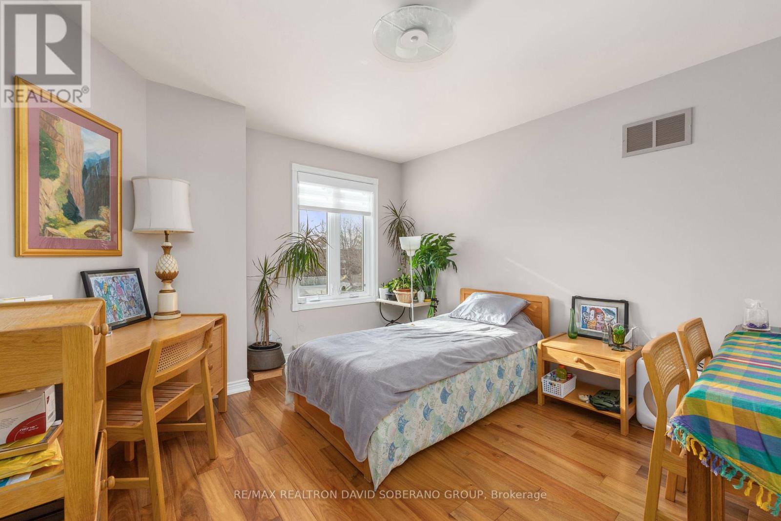 11 Thamesford Court, Toronto, Ontario  M3H 5Z9 - Photo 25 - C12782920