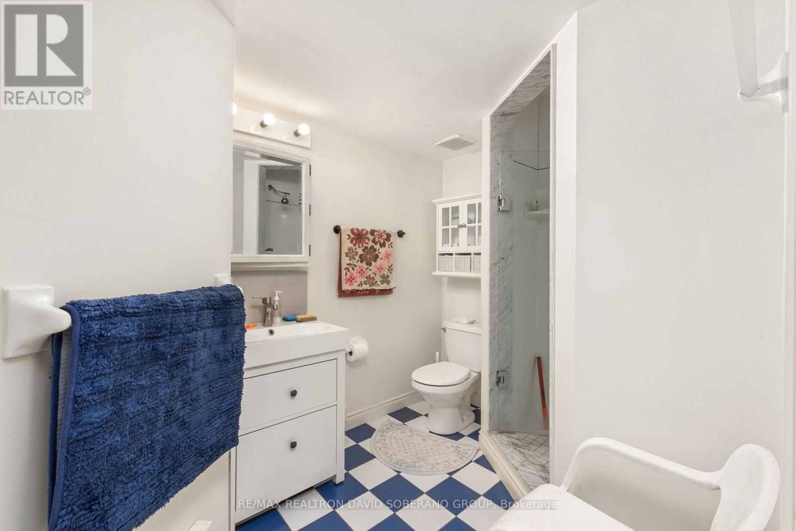 11 Thamesford Court, Toronto, Ontario  M3H 5Z9 - Photo 31 - C12782920