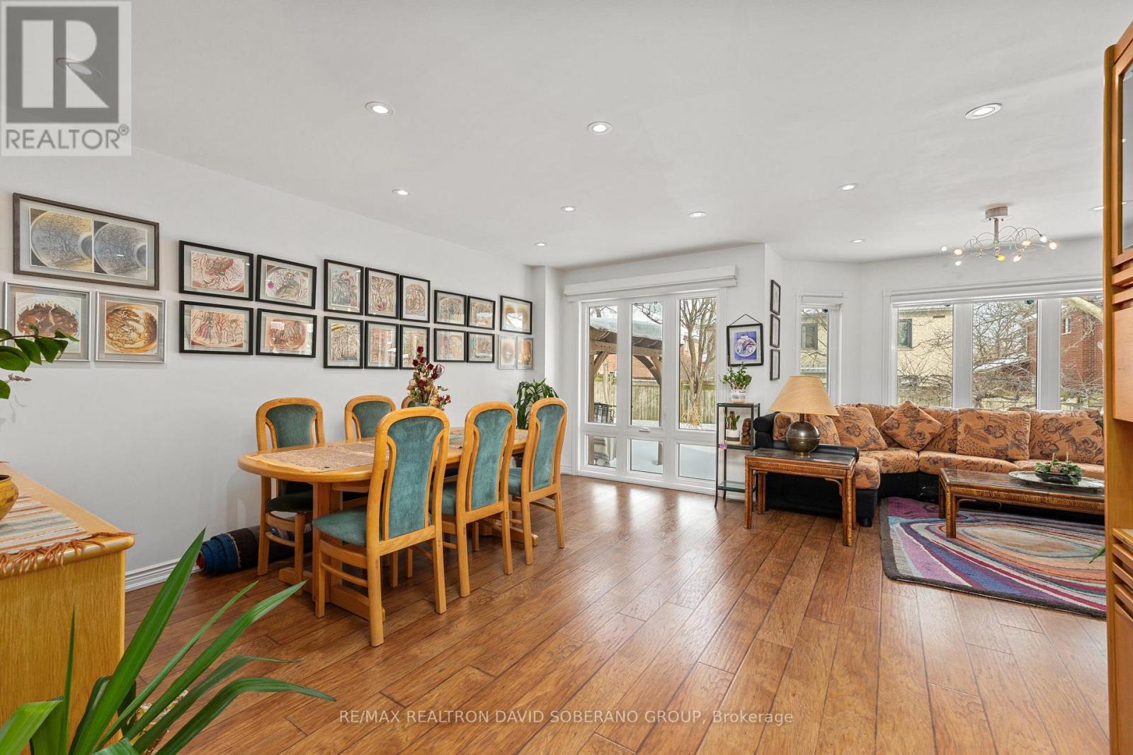 11 Thamesford Court, Toronto, Ontario  M3H 5Z9 - Photo 7 - C12782920