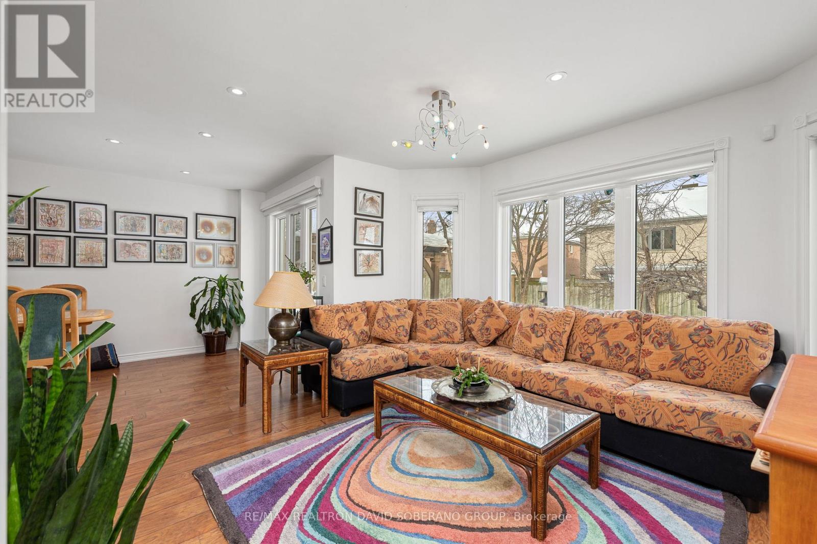 11 Thamesford Court, Toronto, Ontario  M3H 5Z9 - Photo 9 - C12782920