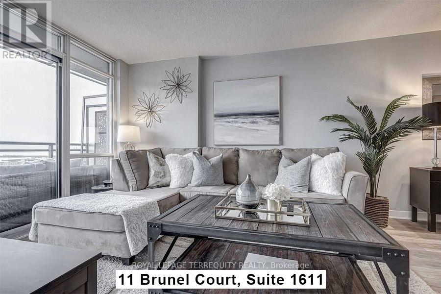 1611 - 11 Brunel Court, Toronto, Ontario  M5V 3Y3 - Photo 10 - C12782928