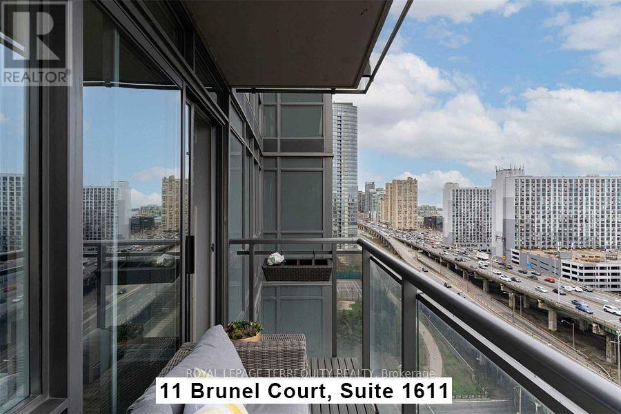 1611 - 11 Brunel Court, Toronto, Ontario  M5V 3Y3 - Photo 17 - C12782928