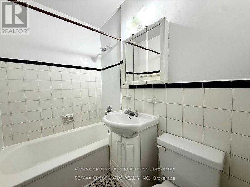 307 - 2770 Yonge Street, Toronto, Ontario  M4N 2J3 - Photo 9 - C12782956