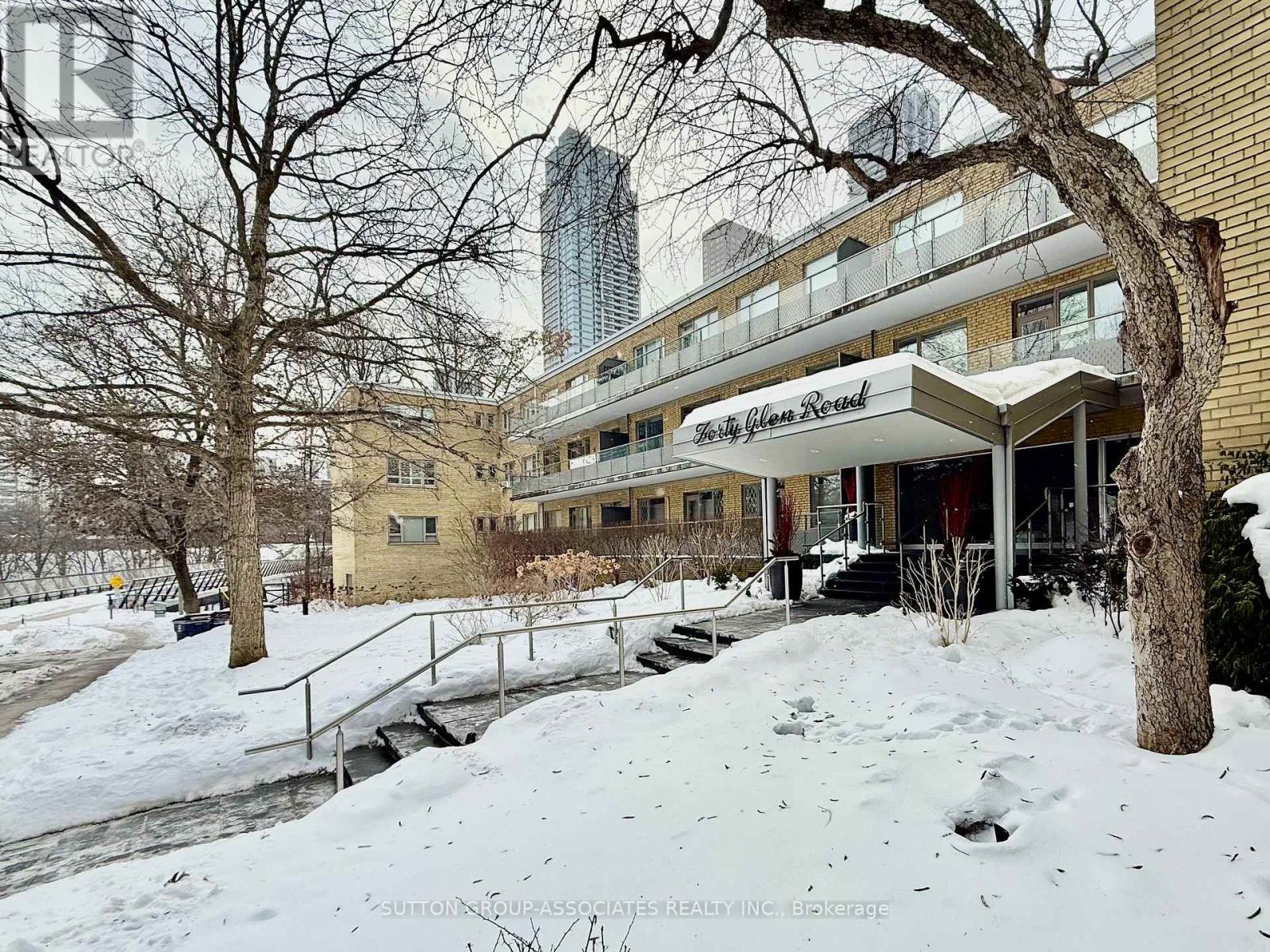 204 - 40 GLEN ROAD, Toronto, Ontario