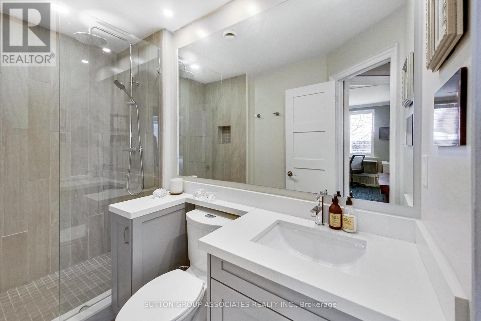 204 - 40 Glen Road, Toronto, Ontario  M4W 2V1 - Photo 17 - C12782958