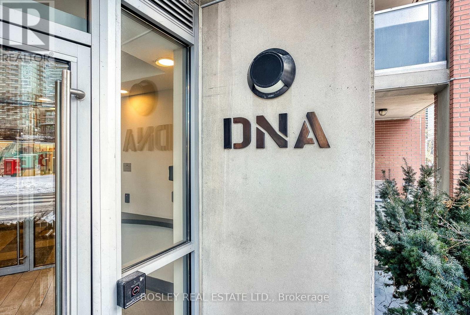 1104 - 1 Shaw Street, Toronto, Ontario  M6K 0A1 - Photo 32 - C12782994