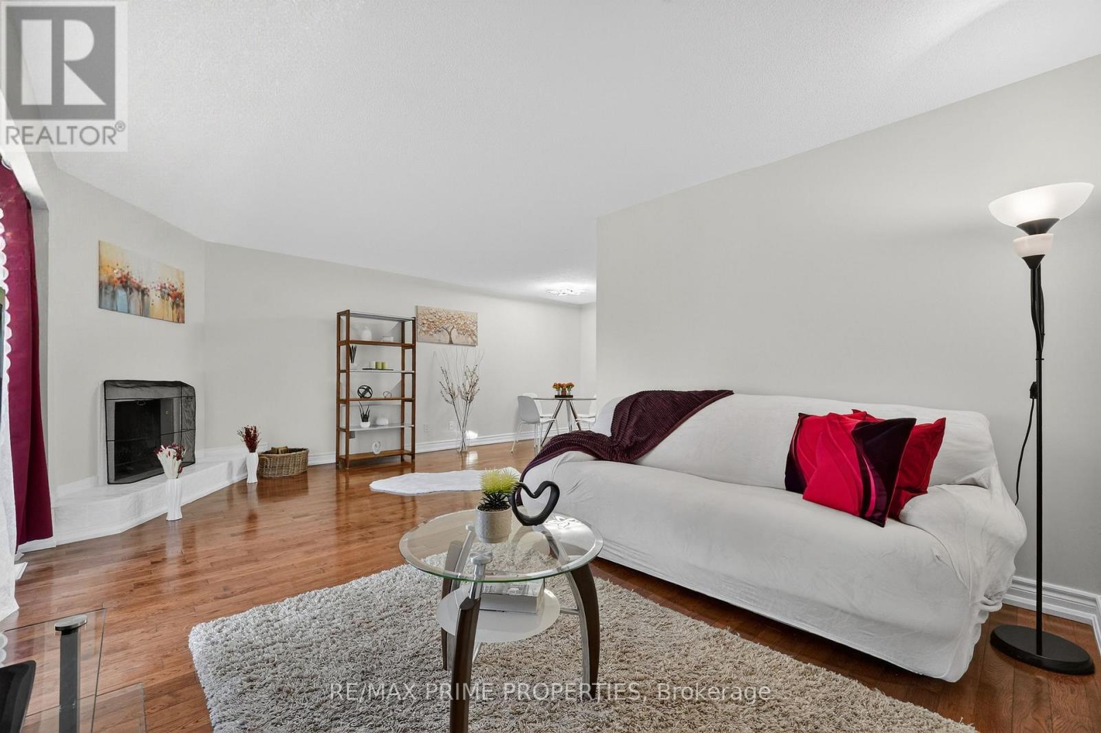 90 Maris Shep Way, Toronto, Ontario  M2J 4S2 - Photo 11 - C12783114