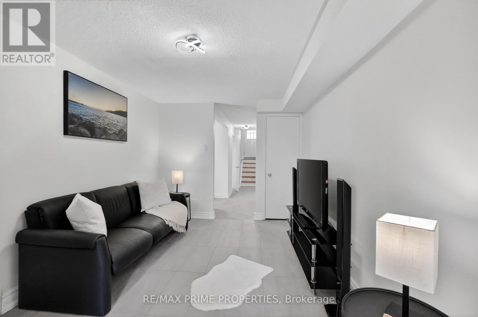 90 Maris Shep Way, Toronto, Ontario  M2J 4S2 - Photo 33 - C12783114