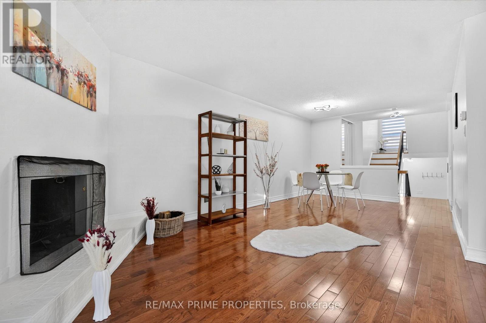 90 Maris Shep Way, Toronto, Ontario  M2J 4S2 - Photo 8 - C12783114