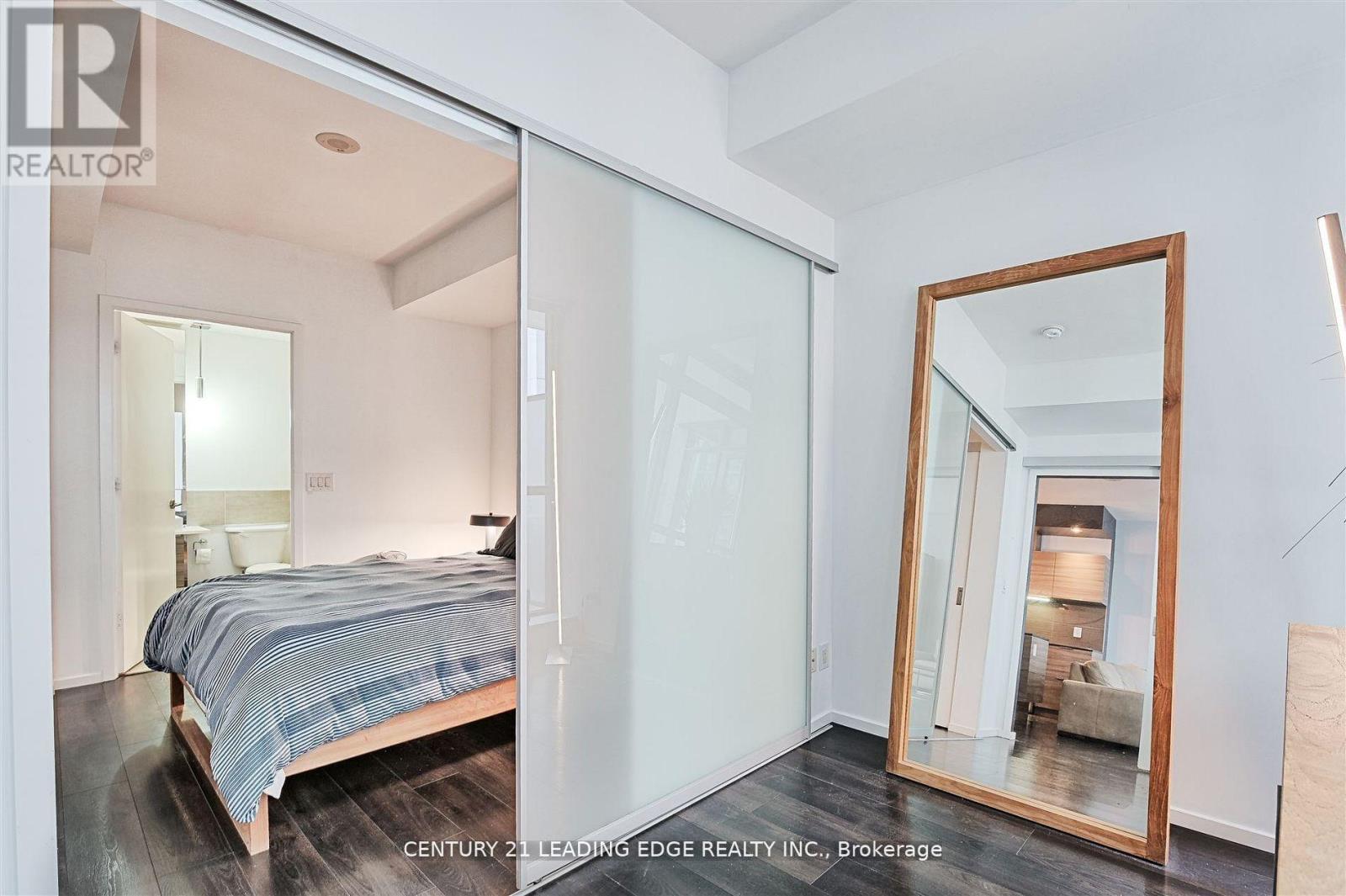 405 - 8 Charlotte Street, Toronto, Ontario  M5V 0K4 - Photo 12 - C12783116