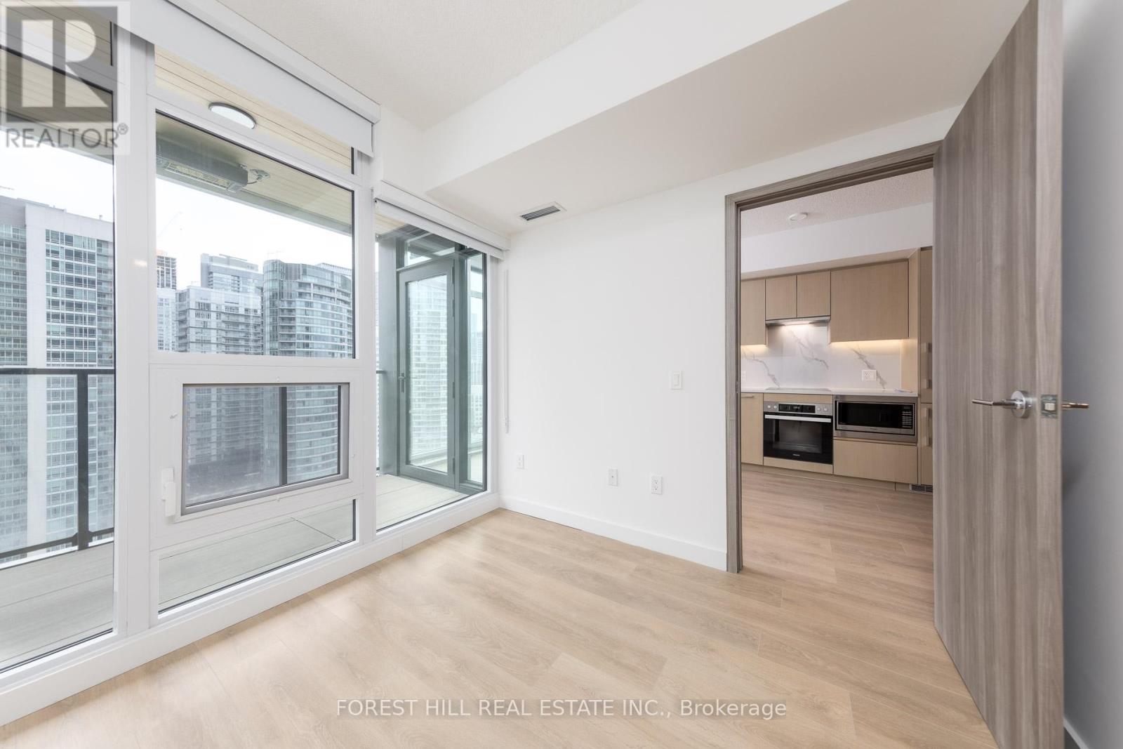 1701 - 1 Concord Cityplace Way, Toronto, Ontario  M5V 0X3 - Photo 15 - C12776392