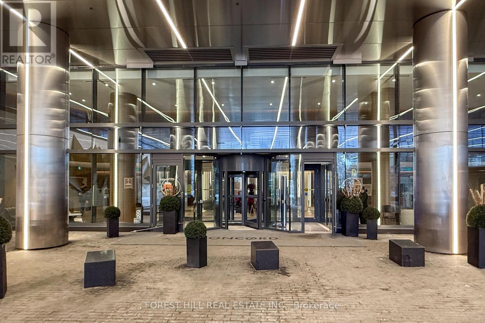 1701 - 1 Concord Cityplace Way, Toronto, Ontario  M5V 0X3 - Photo 34 - C12776392