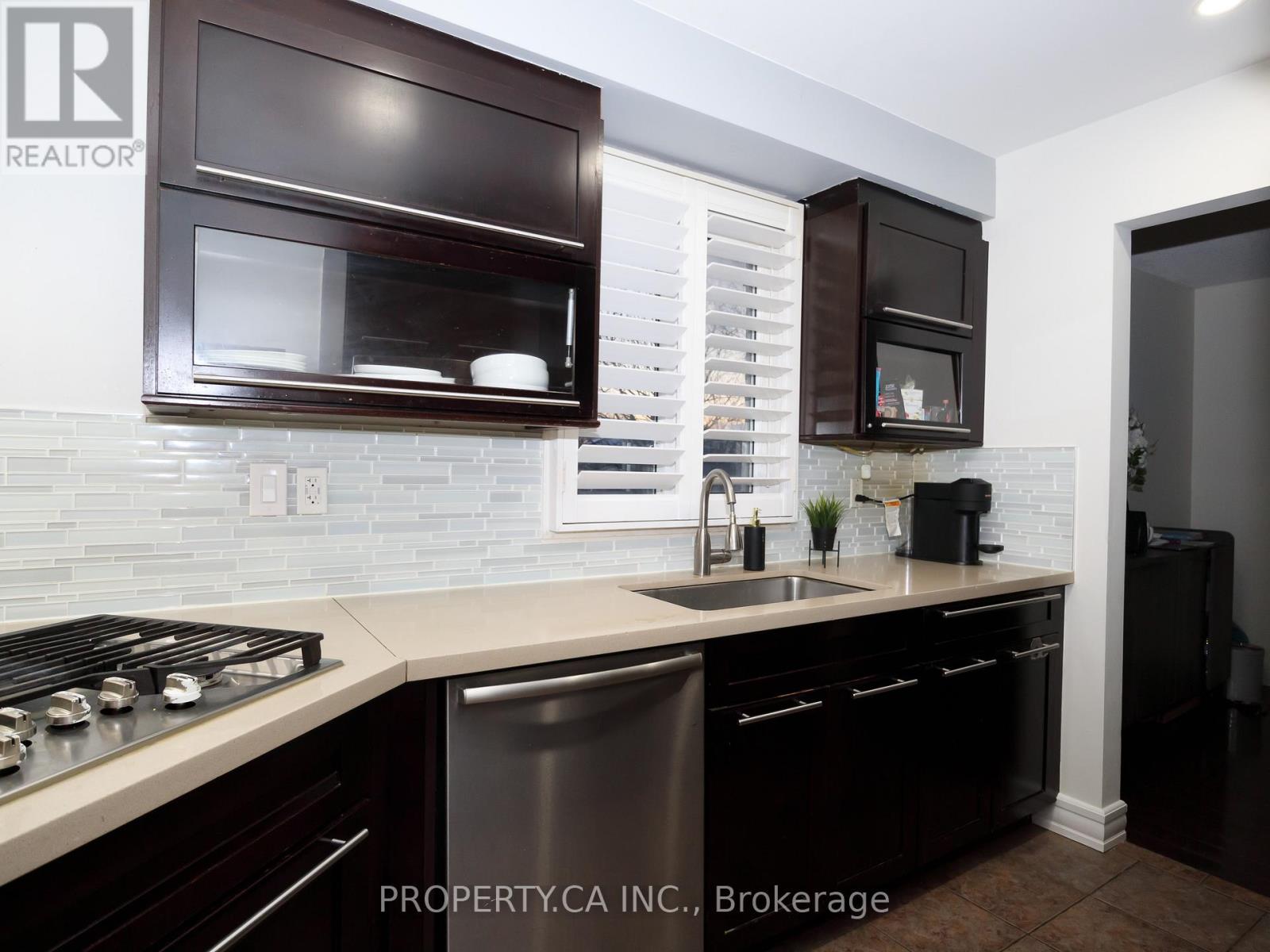 34 Sawdon Drive, Whitby, Ontario  L1N 8C3 - Photo 6 - E12783014