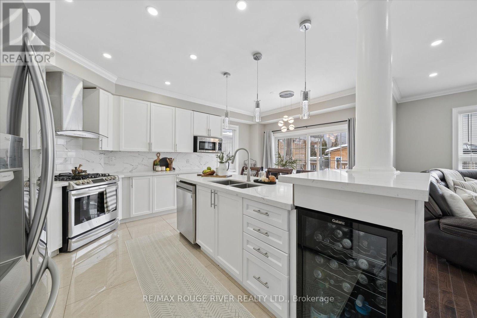 58 Bons Avenue, Clarington, Ontario  L1C 0B5 - Photo 9 - E12783056