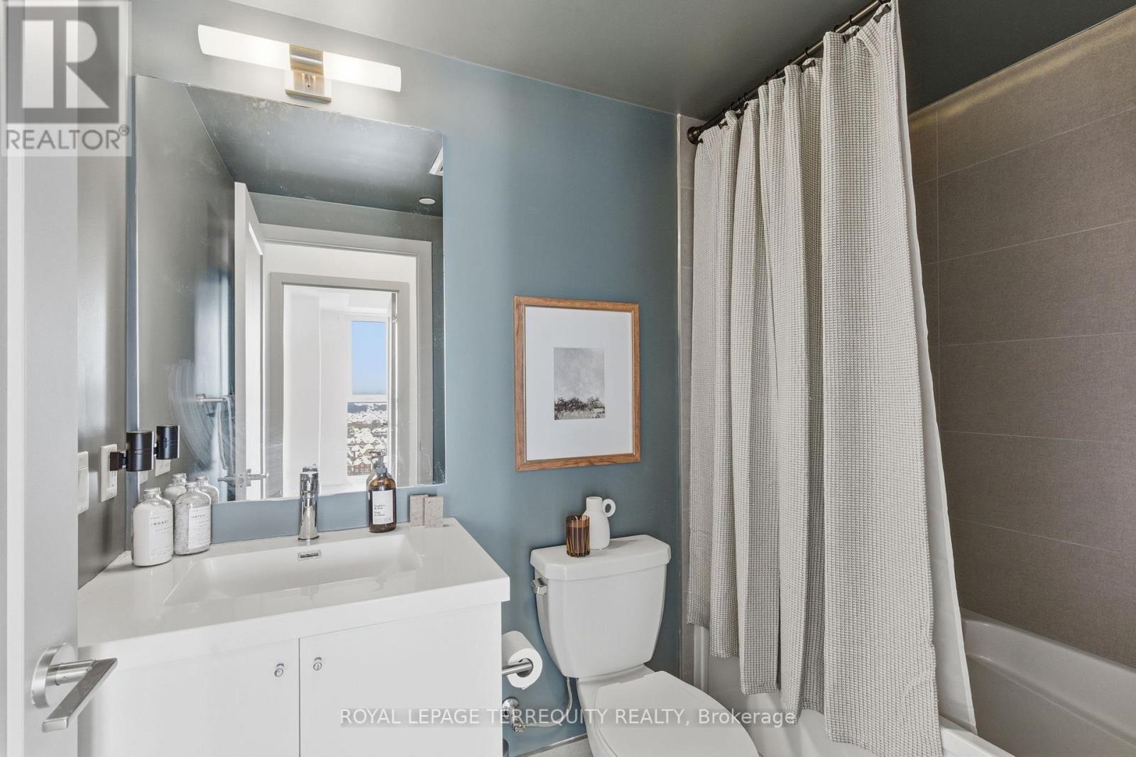 2004 - 2550 Simcoe Street N, Oshawa, Ontario  L1L 0R5 - Photo 14 - E12783090