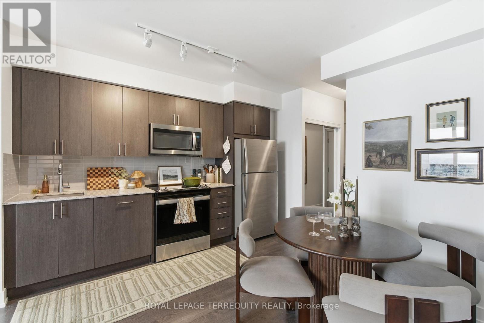 2004 - 2550 Simcoe Street N, Oshawa, Ontario  L1L 0R5 - Photo 9 - E12783090