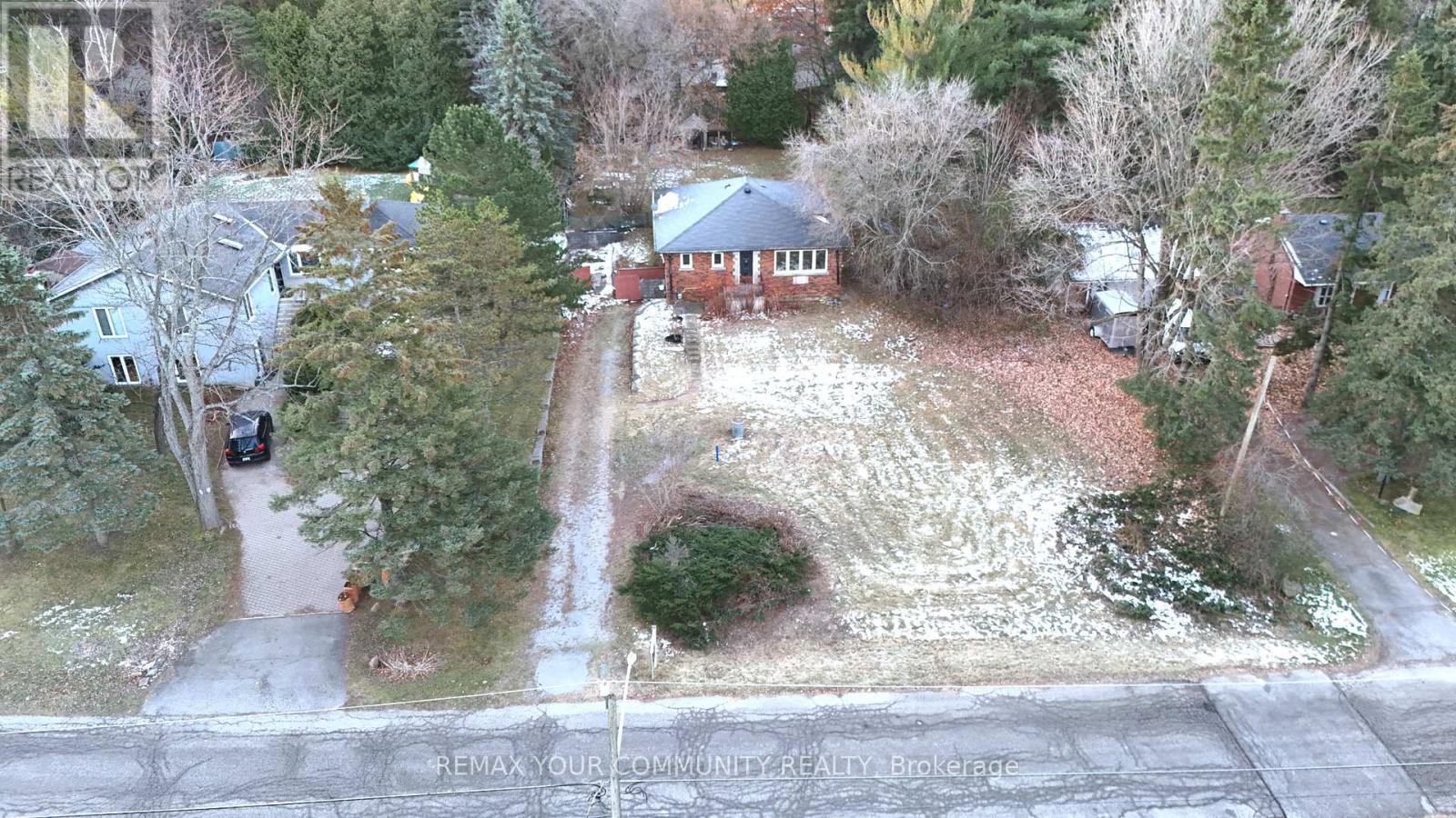 79 Muirhead Crescent, Richmond Hill, Ontario  L4E 3M7 - Photo 7 - N12564682