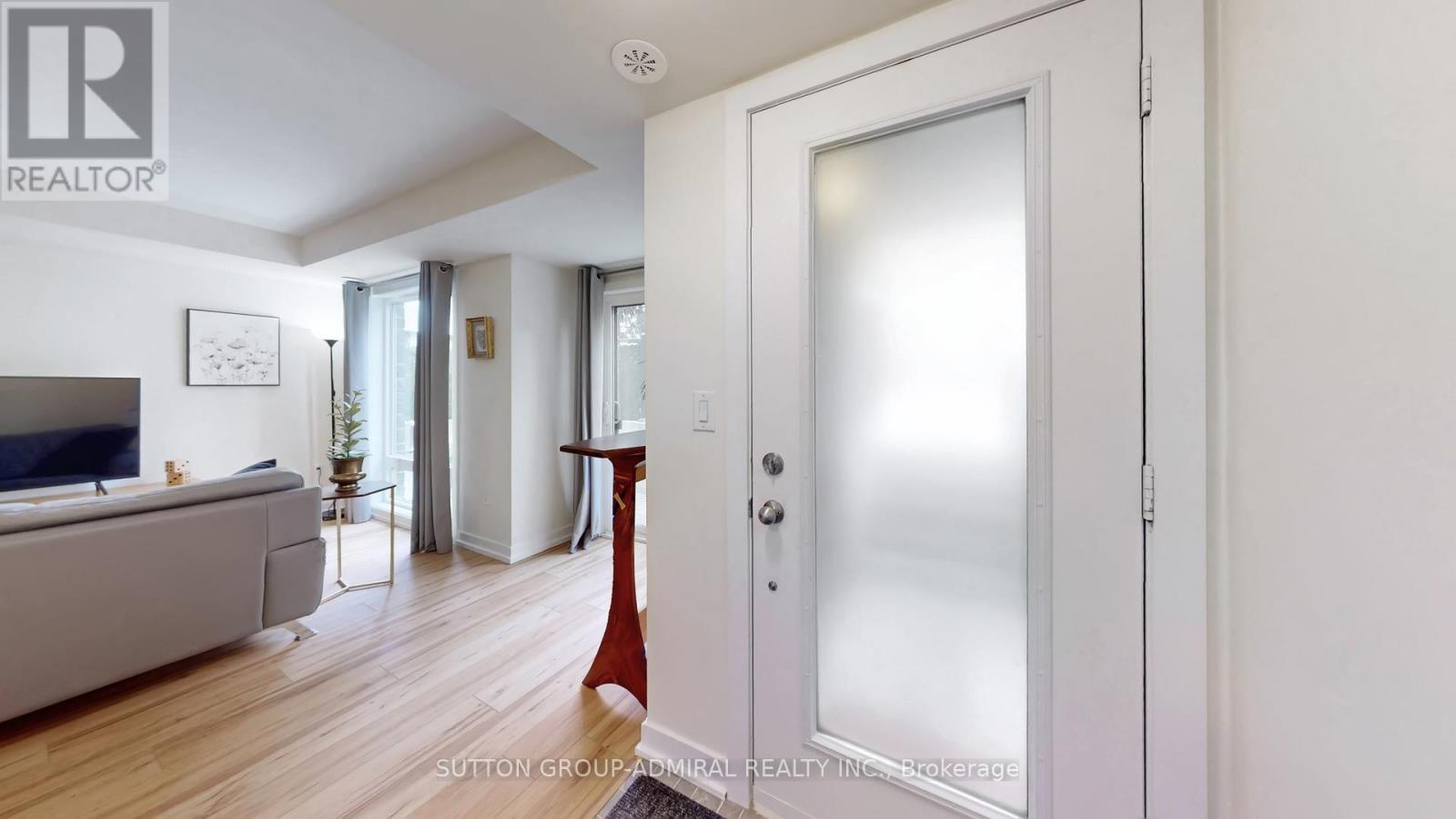 2527 - 30 Westmeath Lane, Markham, Ontario  L6B 1N5 - Photo 6 - N12772412