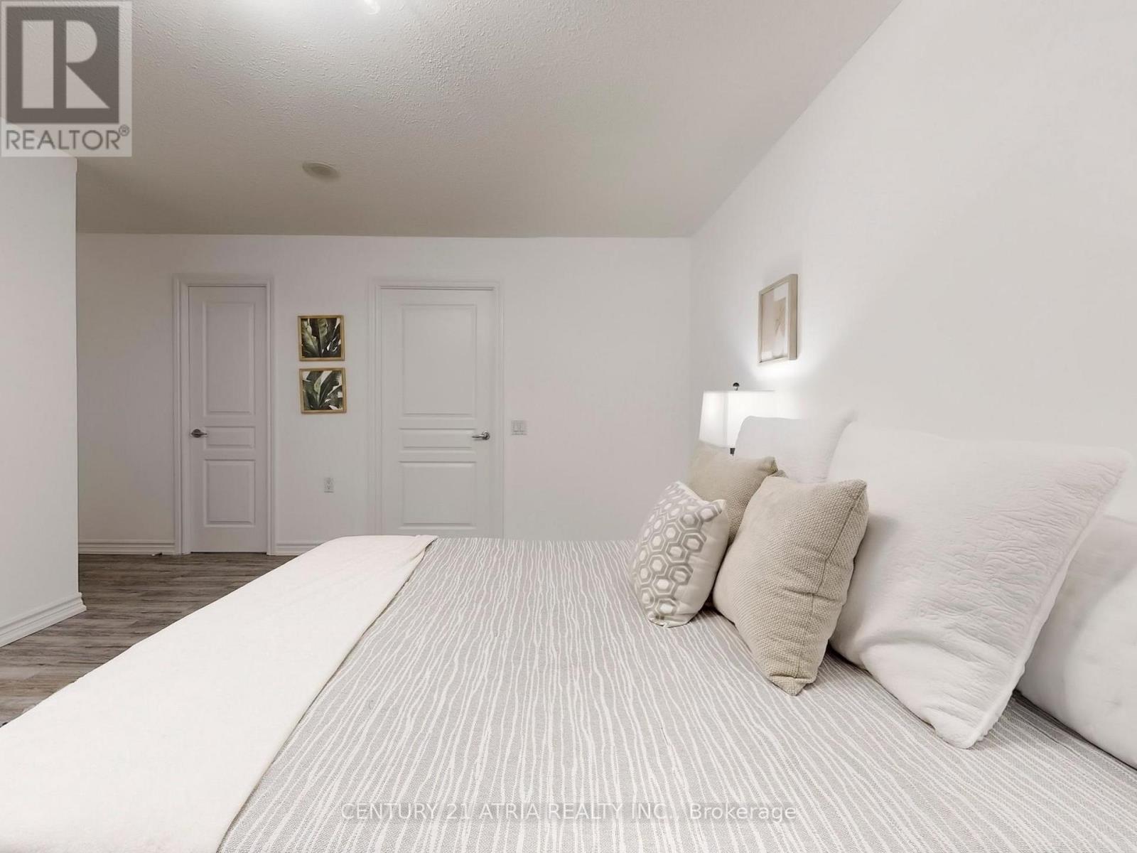 219 - 9017 Leslie Street, Richmond Hill, Ontario  L4B 4R8 - Photo 21 - N12782880