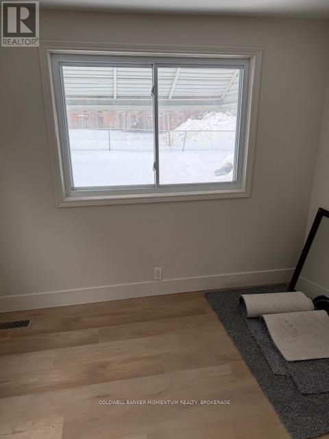 5 Tasker Street, St. Catharines, Ontario  L2R 3Z7 - Photo 9 - X12763776