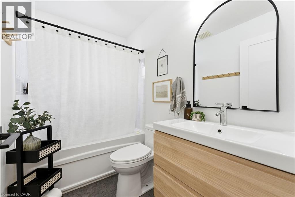 2128 Falmouth Terrace, Burlington, Ontario  L7P 1X9 - Photo 26 - 40804812