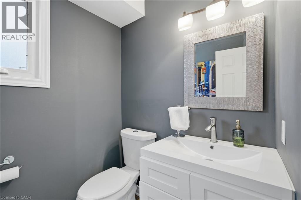 24 Braeheid Avenue, Waterdown, Ontario  L8B 0C5 - Photo 17 - 40804810