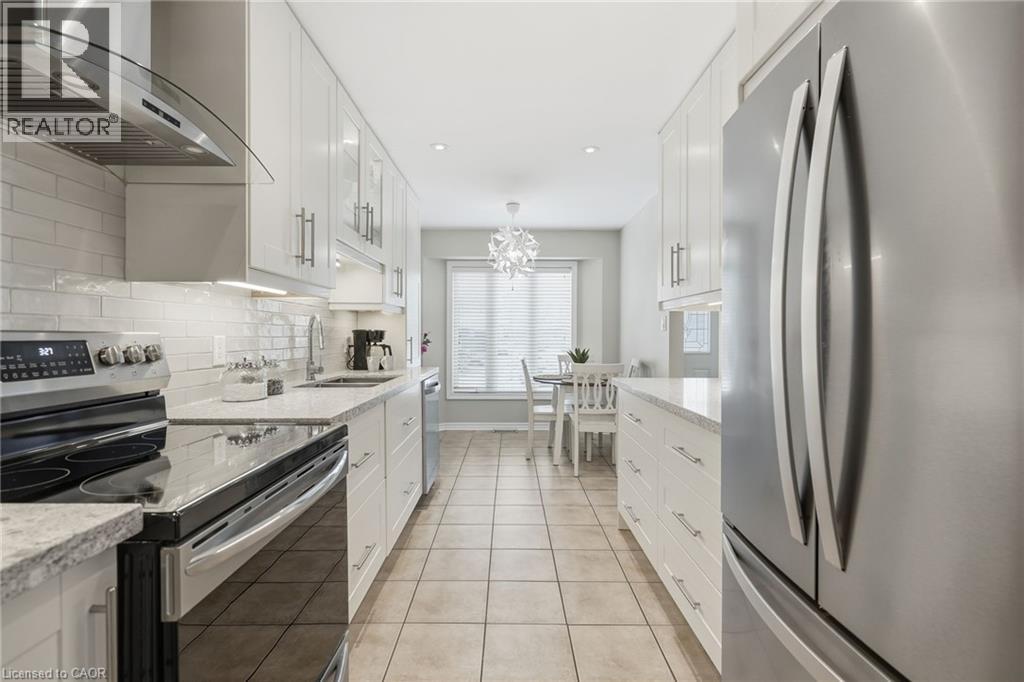 24 Braeheid Avenue, Waterdown, Ontario  L8B 0C5 - Photo 9 - 40804810