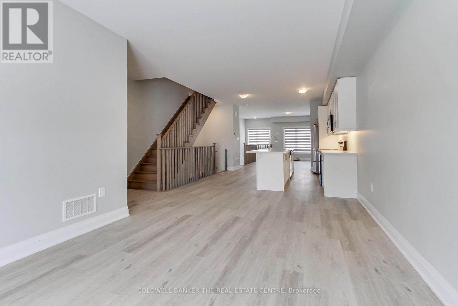 1481 Purchase Place, Innisfil, Ontario  L0L 1W0 - Photo 14 - N12782938