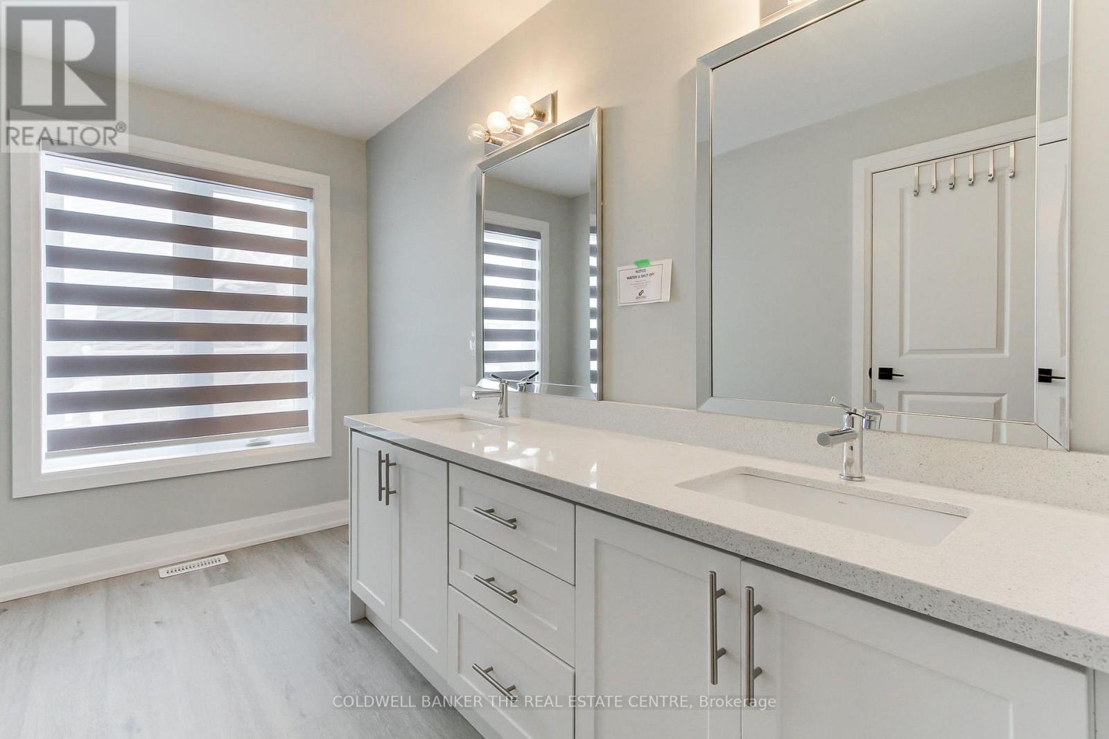 1481 Purchase Place, Innisfil, Ontario  L0L 1W0 - Photo 24 - N12782938