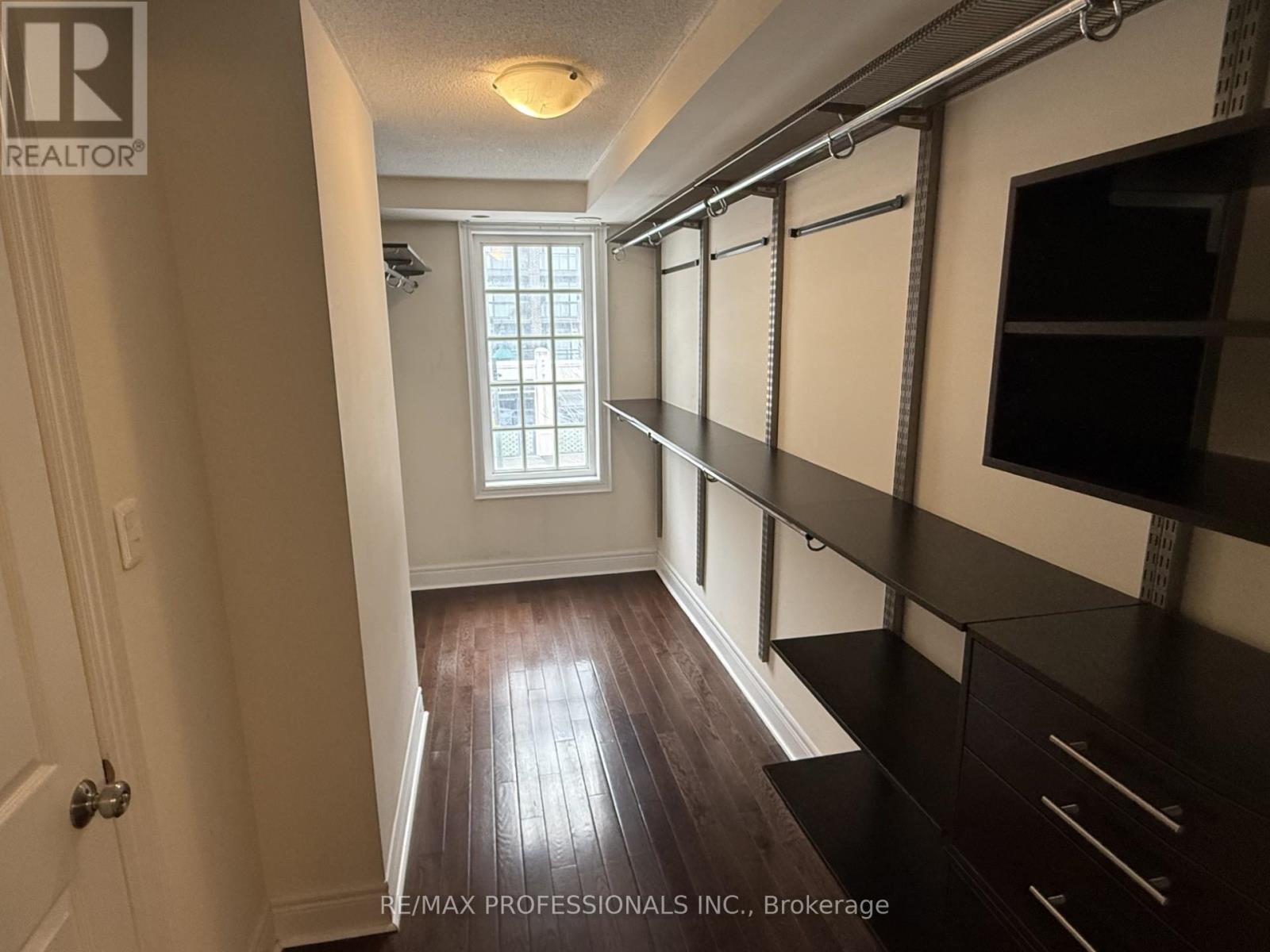 72 Upper Duke Crescent, Markham, Ontario  L6G 0B6 - Photo 14 - N12782946