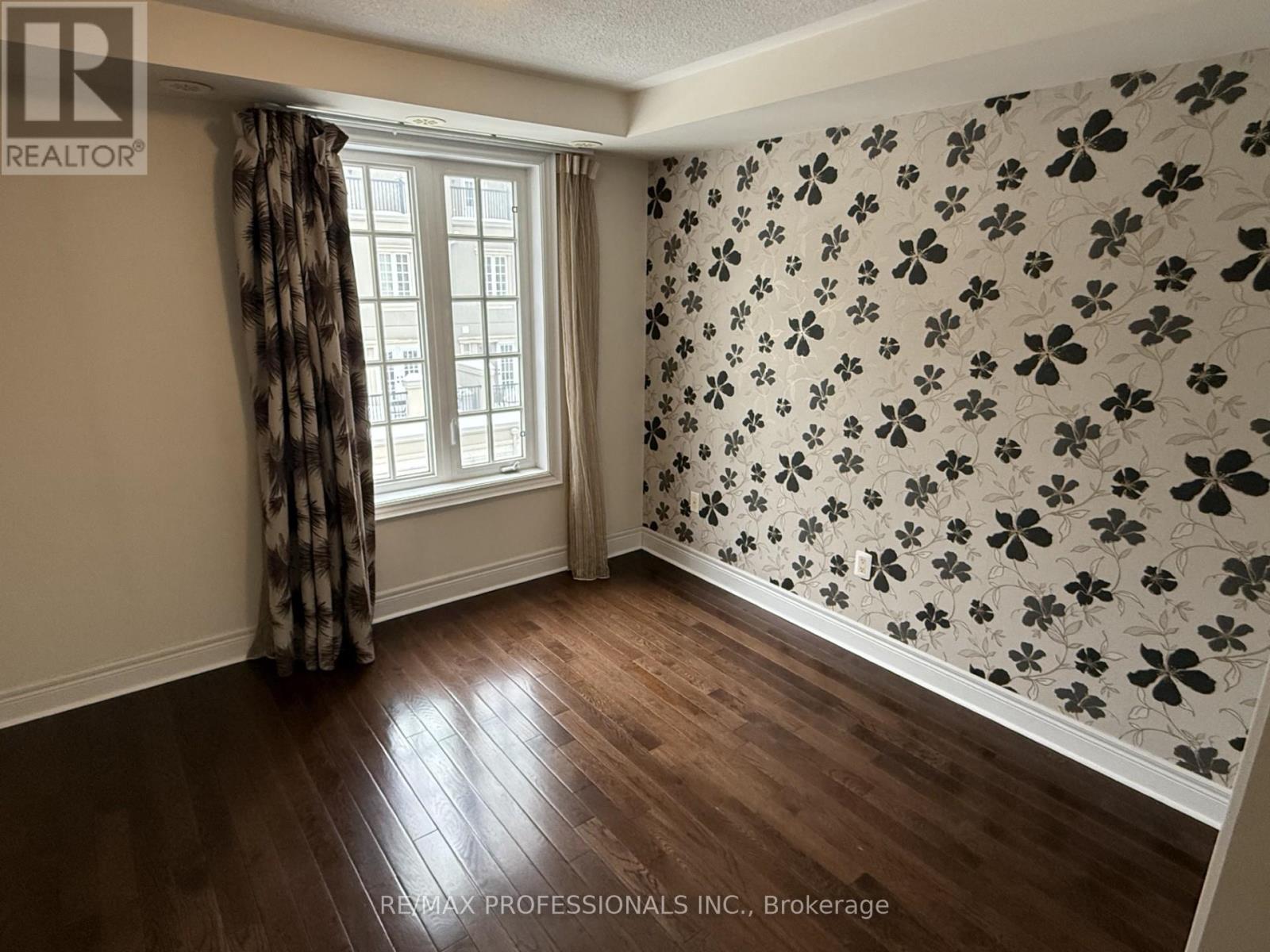 72 Upper Duke Crescent, Markham, Ontario  L6G 0B6 - Photo 24 - N12782946