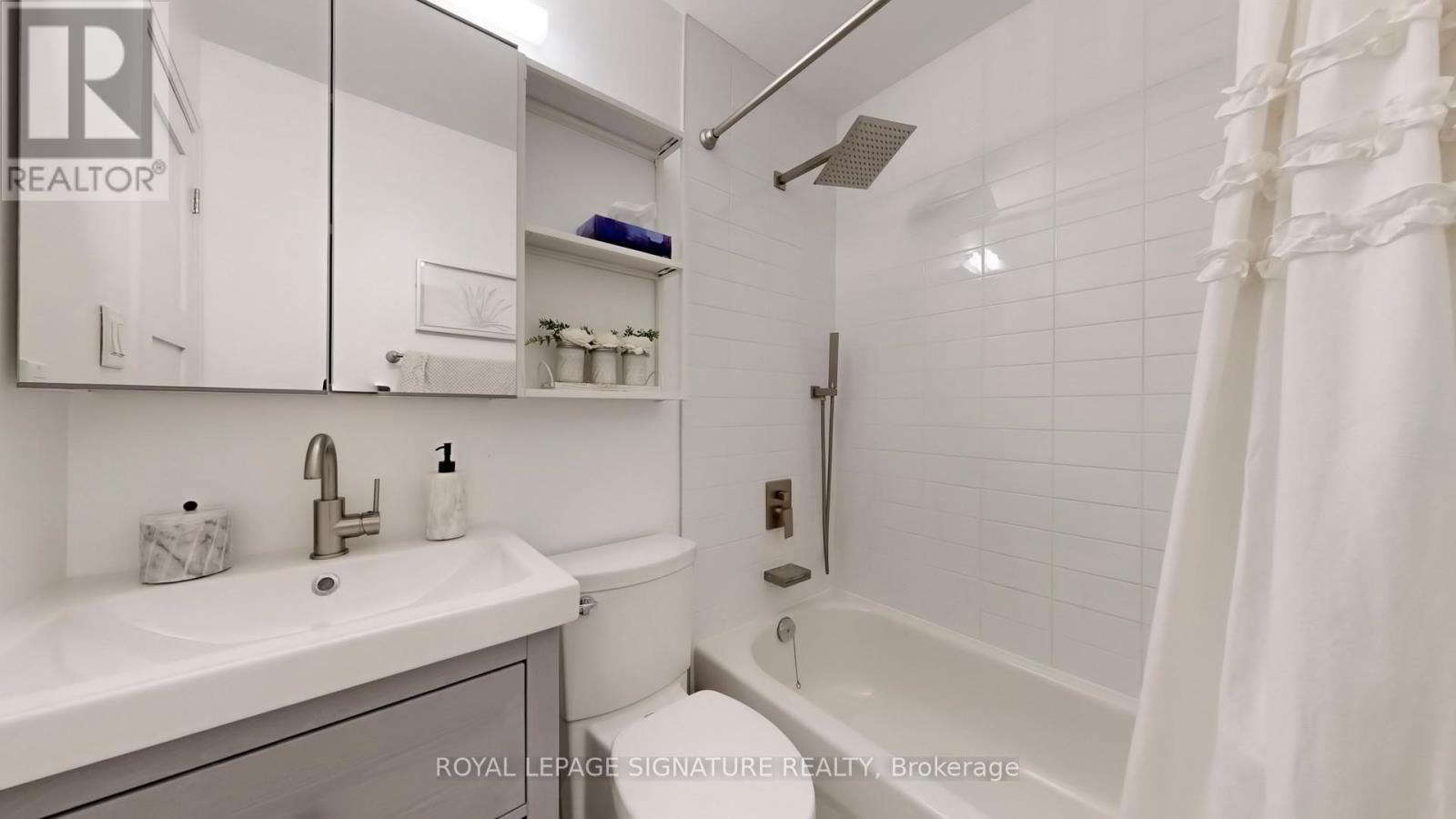 3 Freeman Road, Markham, Ontario  L3P 4E9 - Photo 15 - N12783018