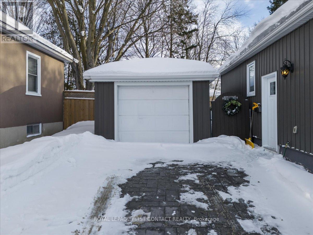 159 Codrington Street, Barrie, Ontario  L4M 1R9 - Photo 26 - S12756394