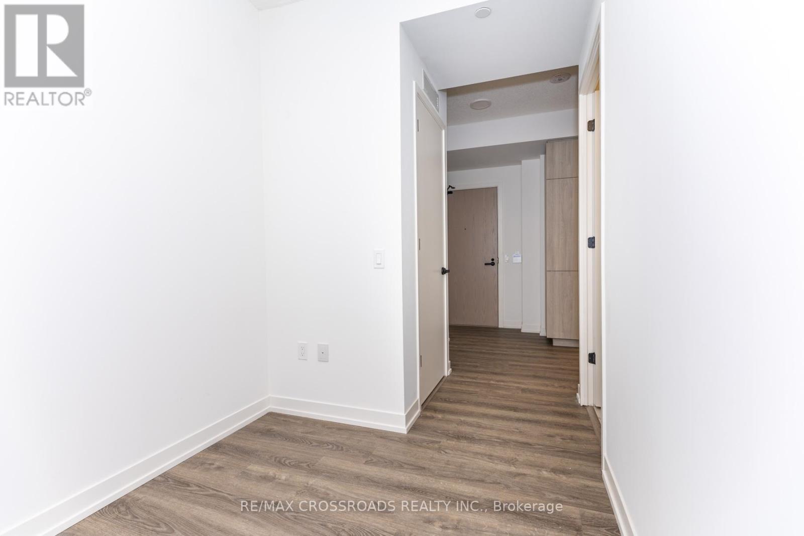 5807 - 8 Interchange Way, Vaughan, Ontario  L4K 5Z7 - Photo 22 - N12783042