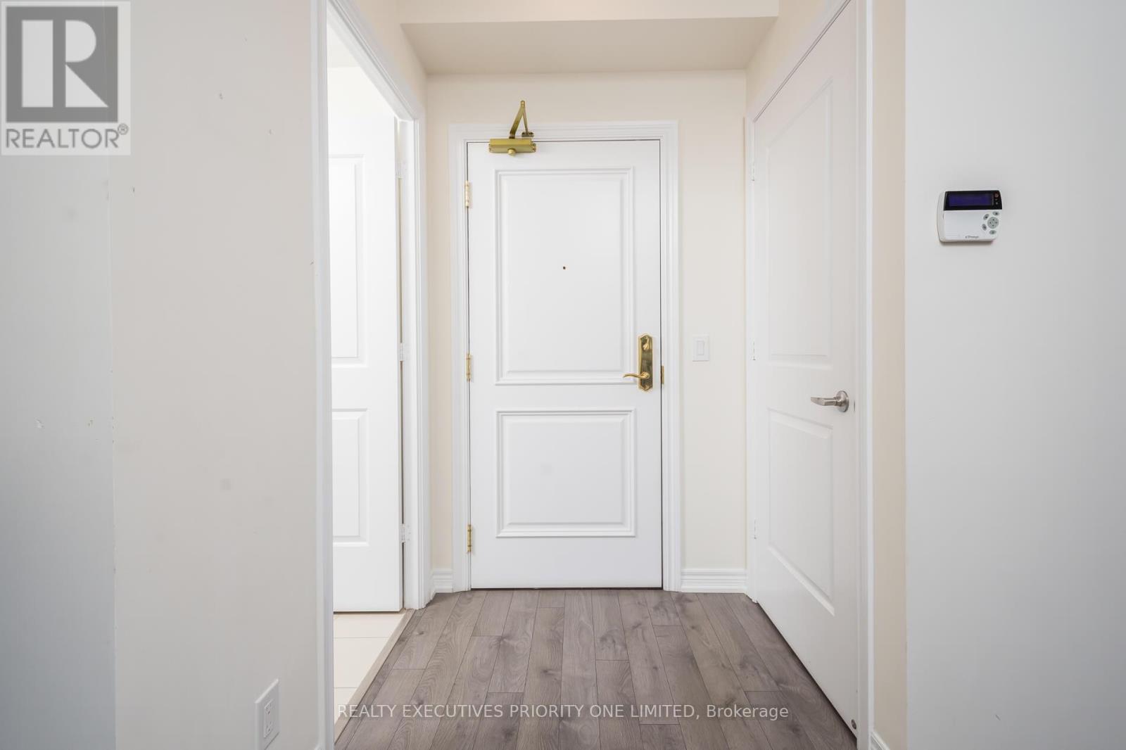 614 - 9255 Jane Street, Vaughan, Ontario  L6A 0K1 - Photo 3 - N12783058