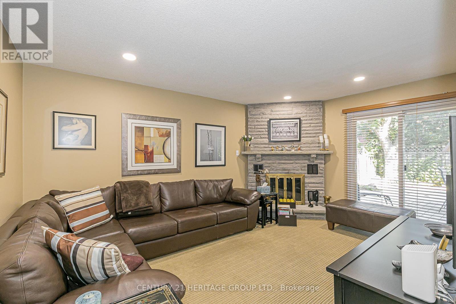 30 Rimmington Drive, Vaughan, Ontario  L4J 6J8 - Photo 6 - N12783100