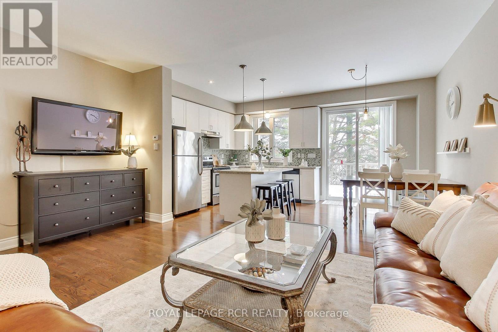 758 Wendy Culbert Crescent, Newmarket, Ontario  L3X 0A3 - Photo 12 - N12783104