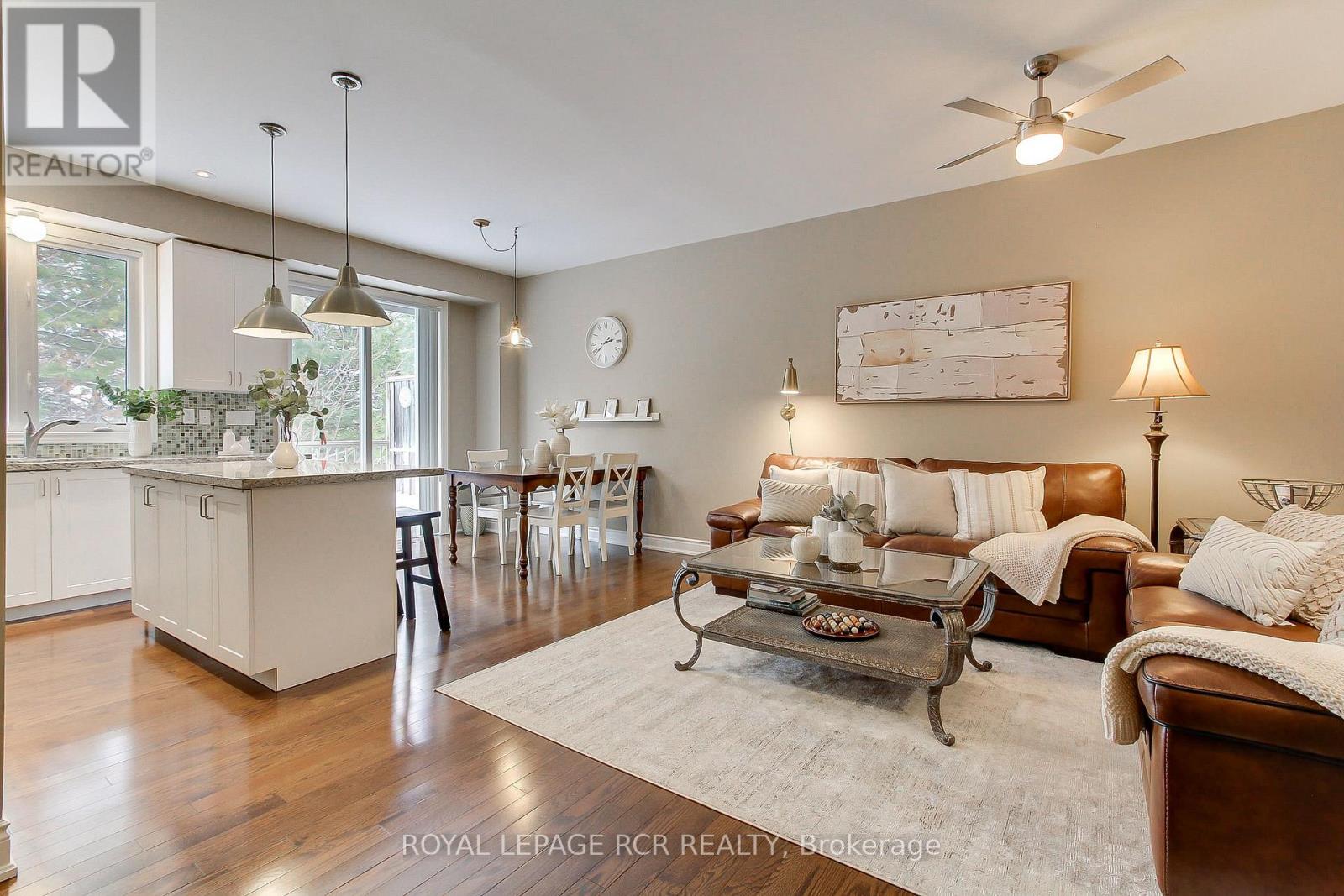 758 Wendy Culbert Crescent, Newmarket, Ontario  L3X 0A3 - Photo 9 - N12783104