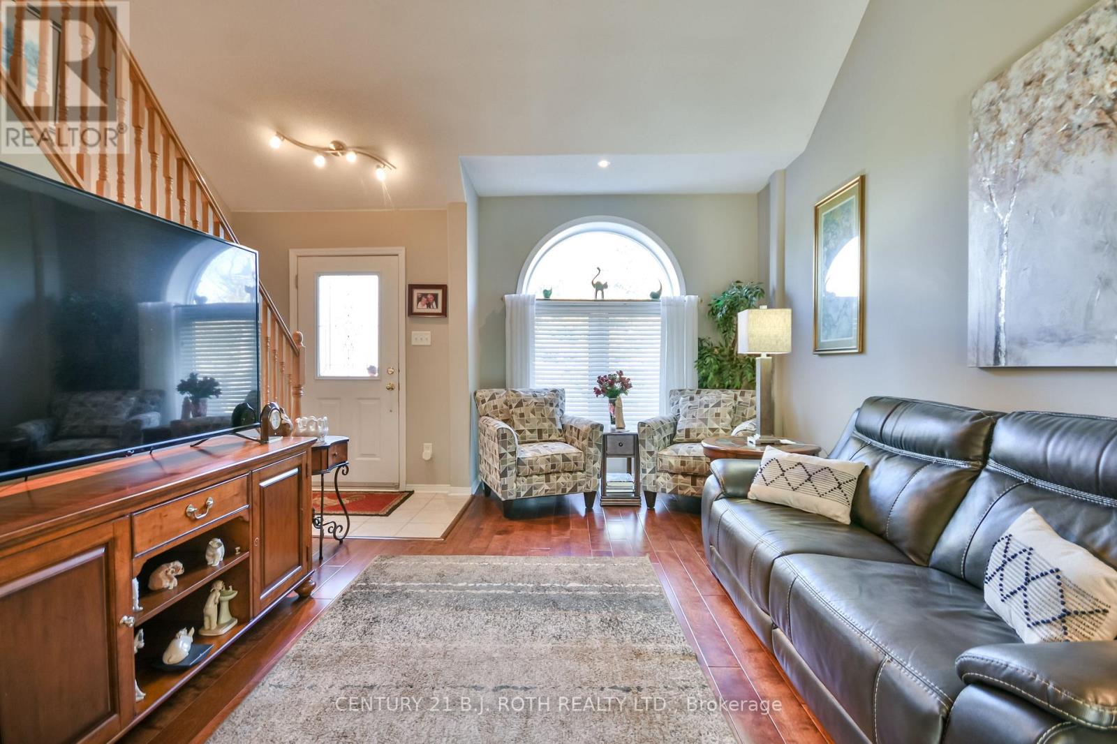 3 - 358 Little Avenue, Barrie, Ontario  L4N 2Z6 - Photo 4 - S12782910