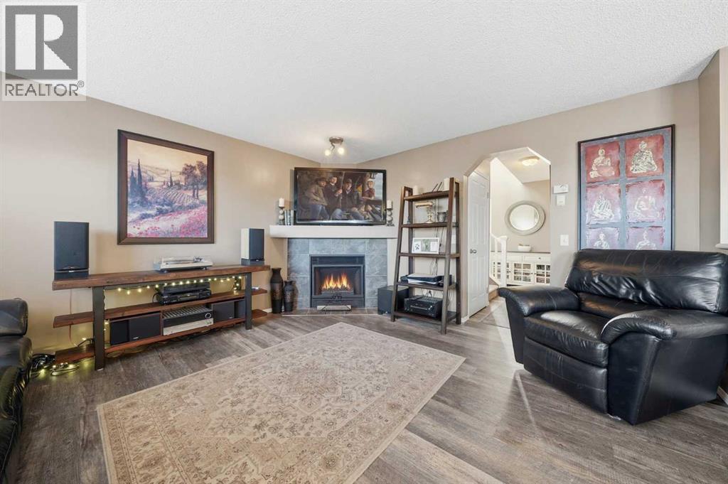 14 Kincora Drive Nw, Calgary, Alberta  T3R 1K8 - Photo 5 - A2280132