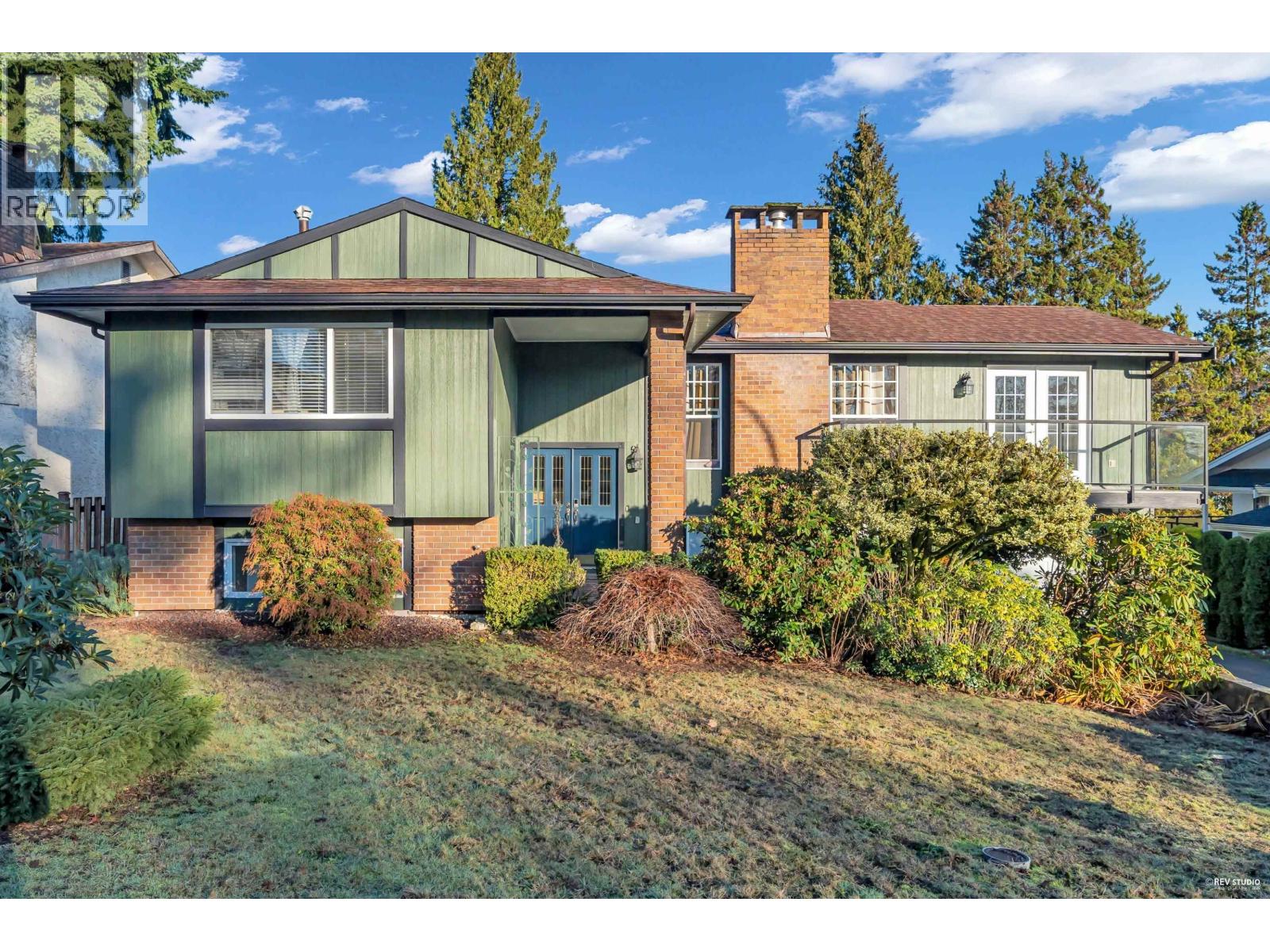 2731 DAYBREAK AVENUE, Coquitlam, British Columbia