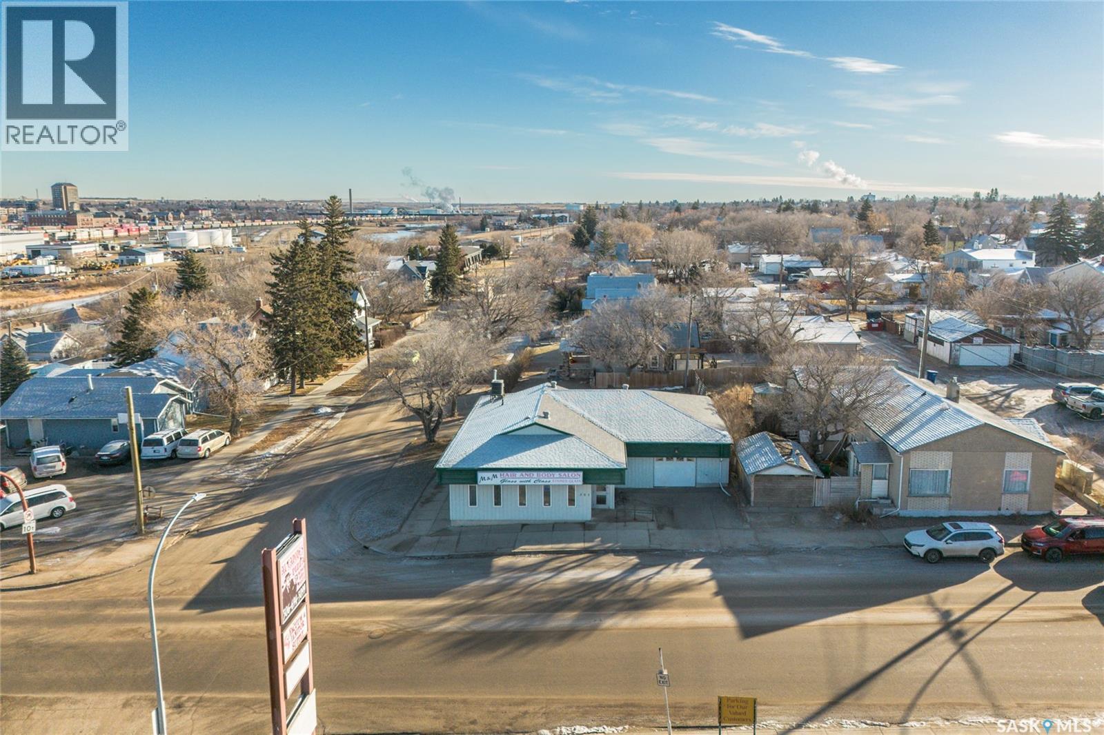 301 4th Avenue Sw, Moose Jaw, Saskatchewan  S6H 5V2 - Photo 44 - SK028433