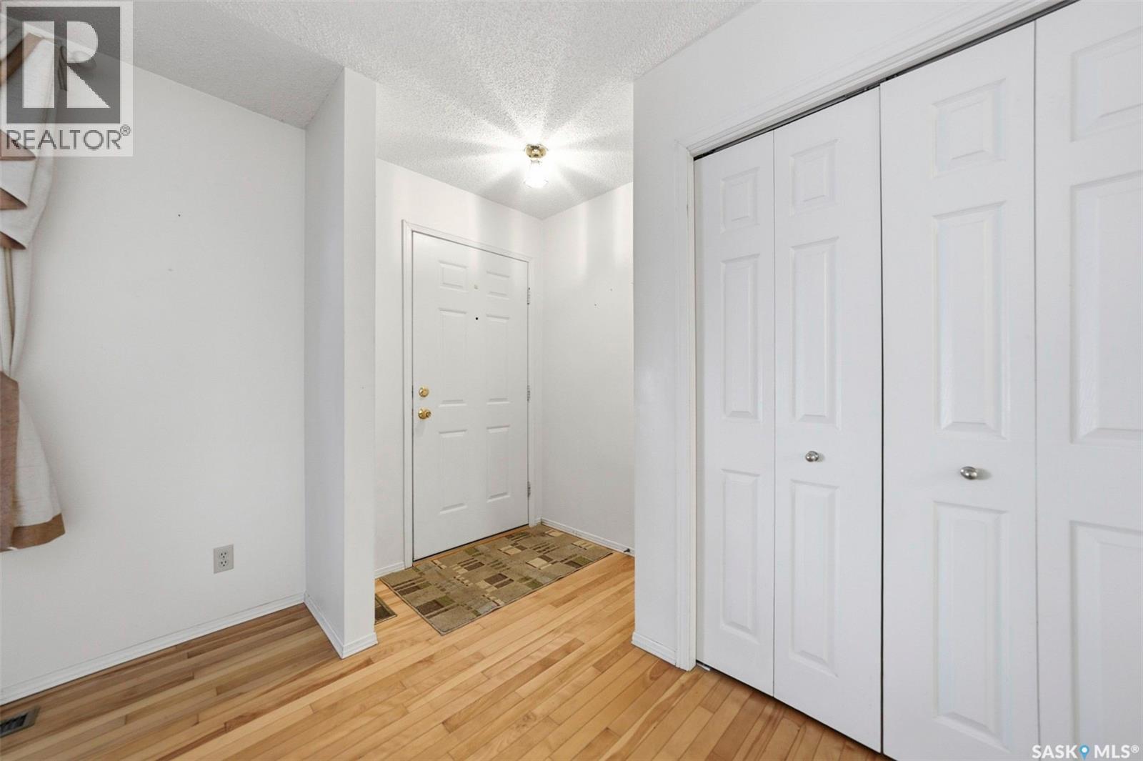 110 Cowley Road, Saskatoon, Saskatchewan  S7N 3Z5 - Photo 3 - SK028432