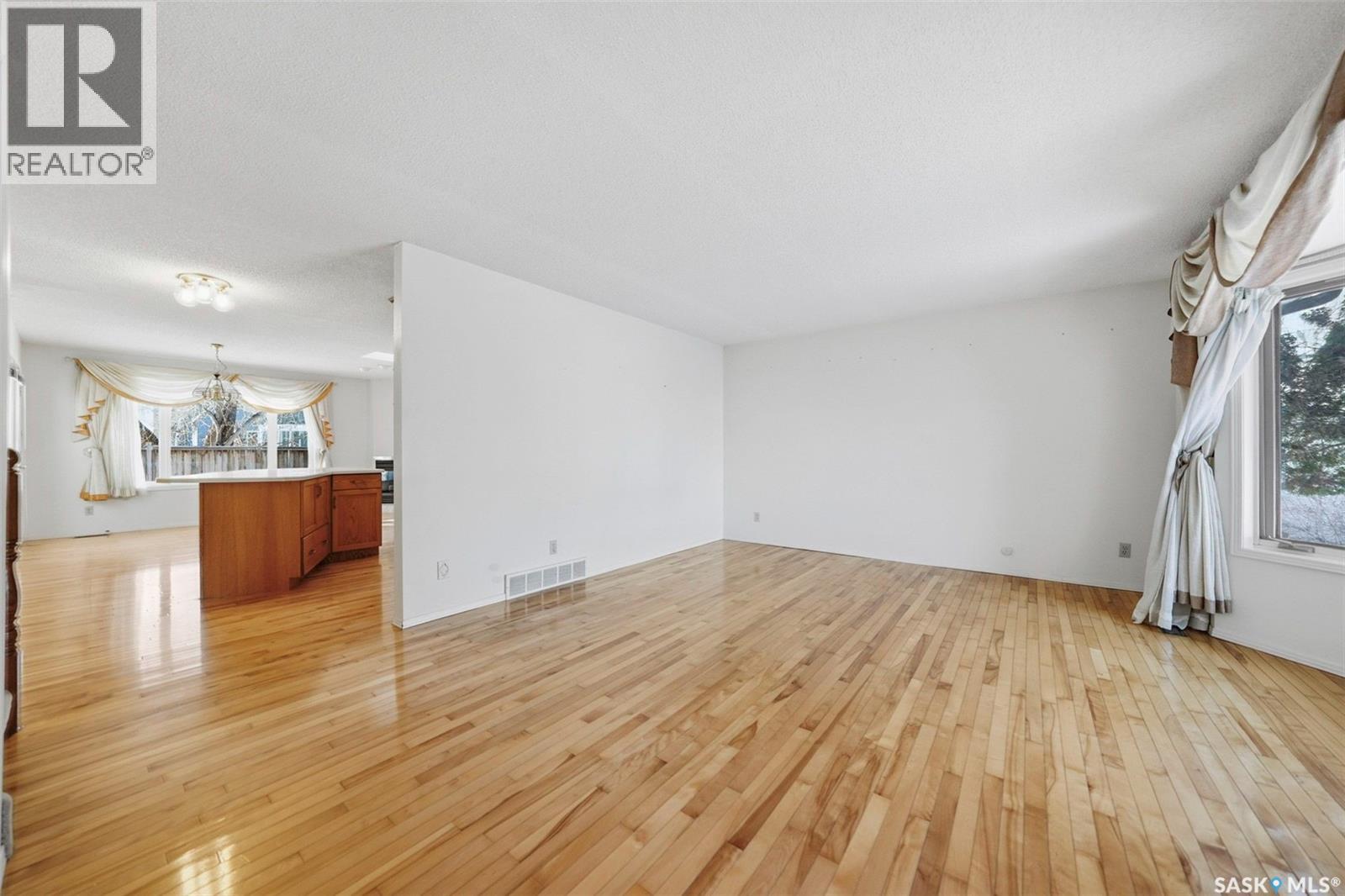 110 Cowley Road, Saskatoon, Saskatchewan  S7N 3Z5 - Photo 4 - SK028432