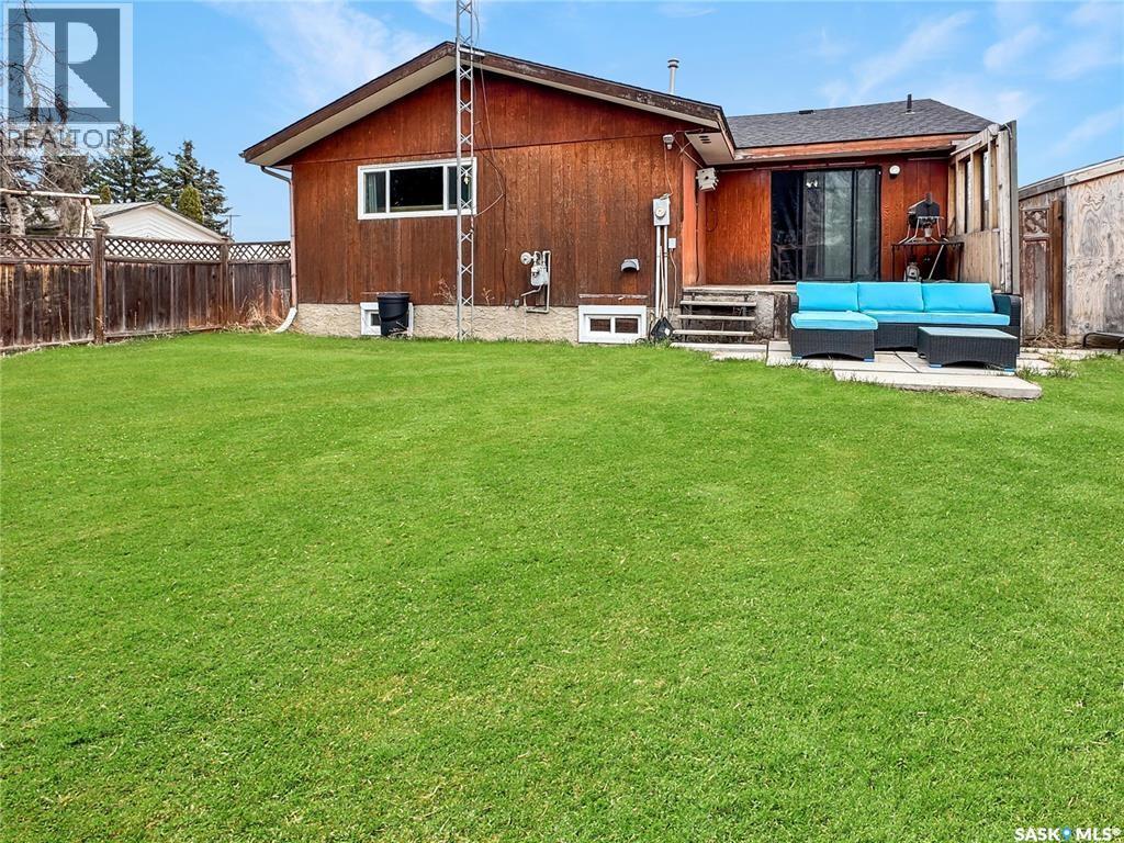 321 Arthur Street, Cut Knife, Saskatchewan  S0M 0N0 - Photo 22 - SK028414